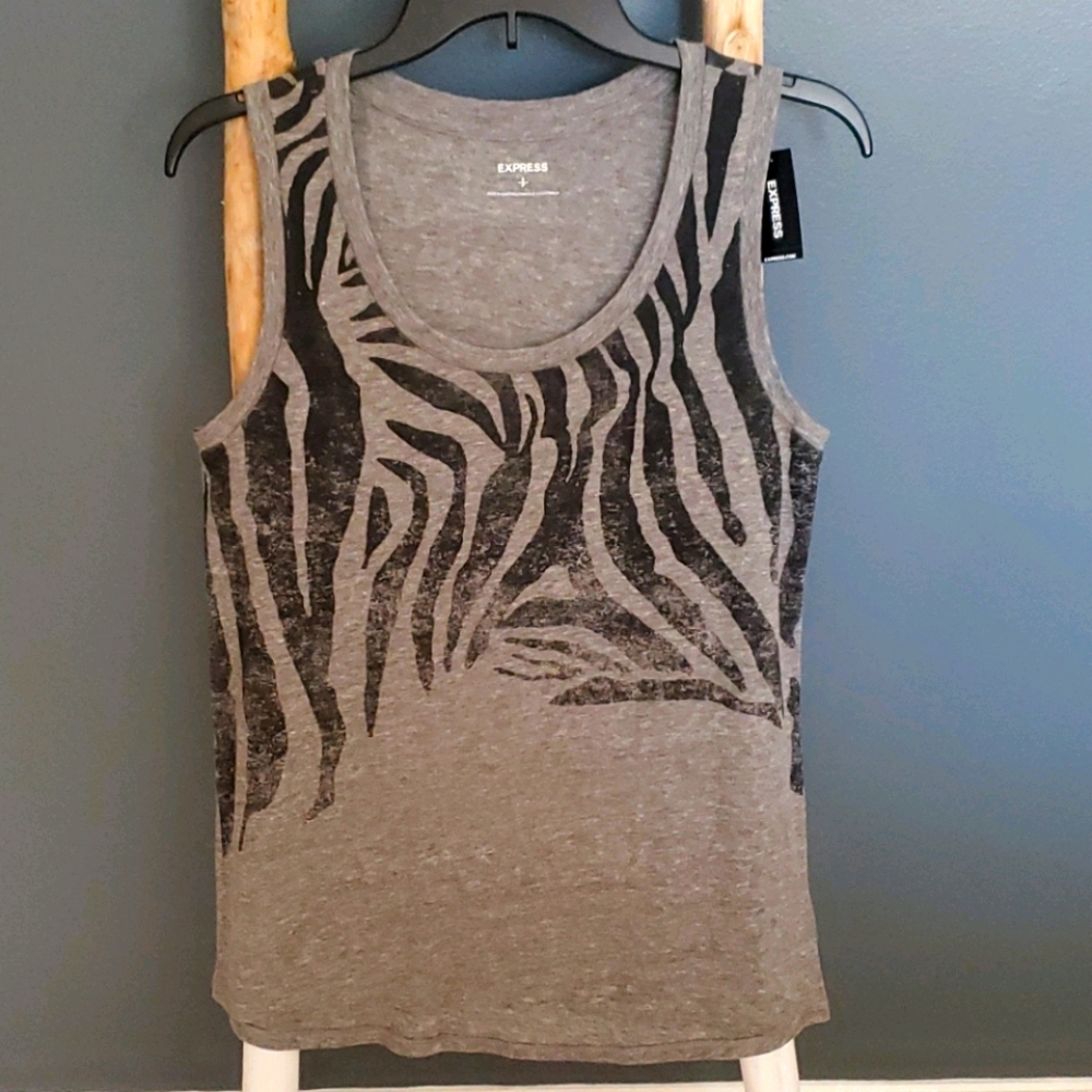 Express gray and black zebra print tank top scoop neckline. NWT Small
